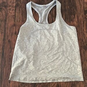 Lululemon run swiftly tech racerback tank gray 10